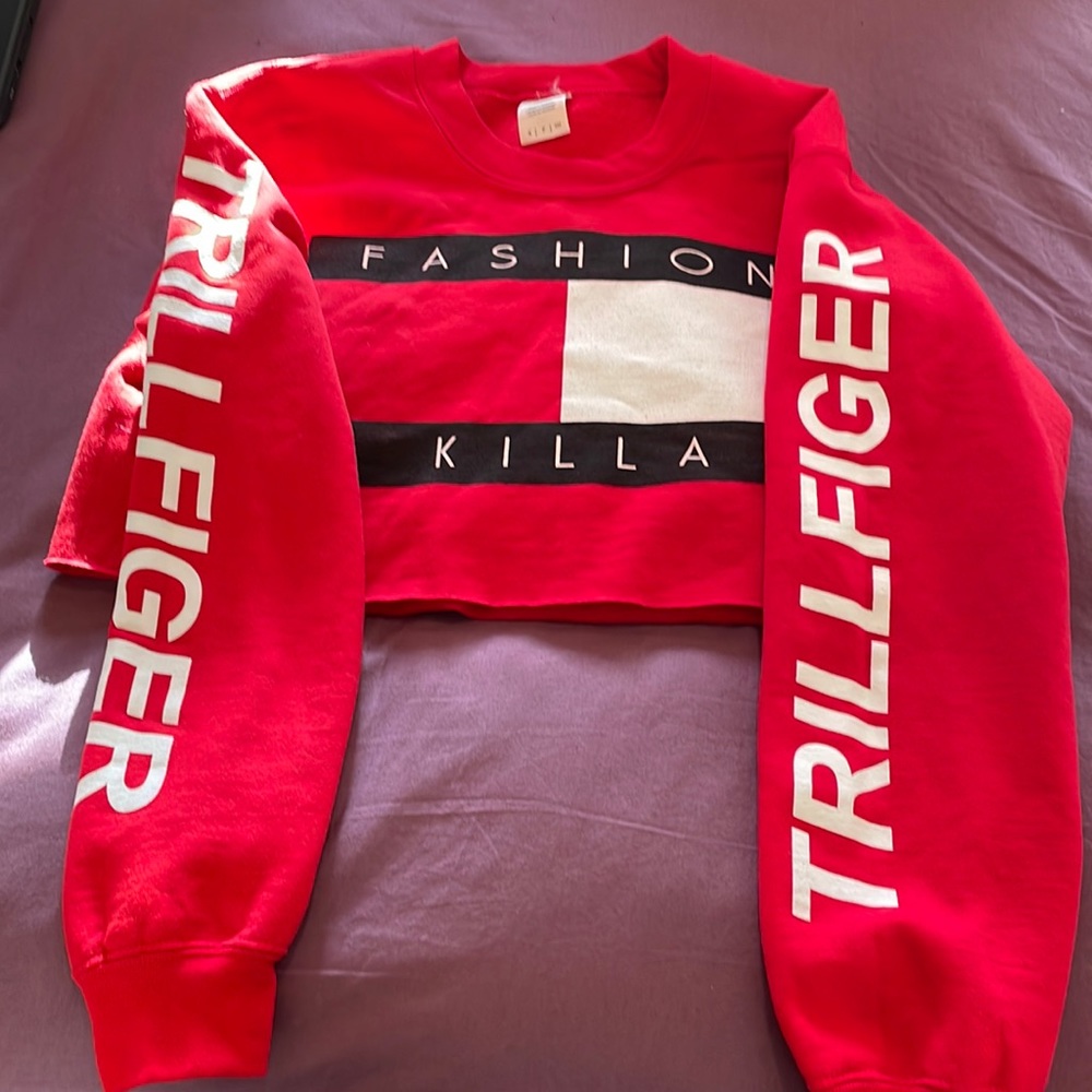 Women crop top(available in 3 colors)